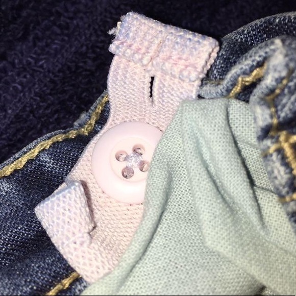 Old Navy Jean shorts 4T adjustable - Picture 4 of 4